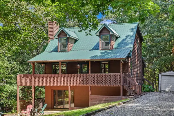 1133 Garrett Circle, Blairsville, GA 30512