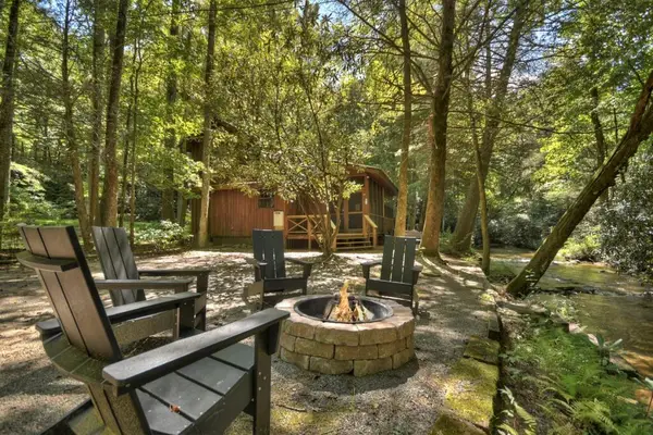 5757 Old Bucktown Road, Ellijay, GA 30536