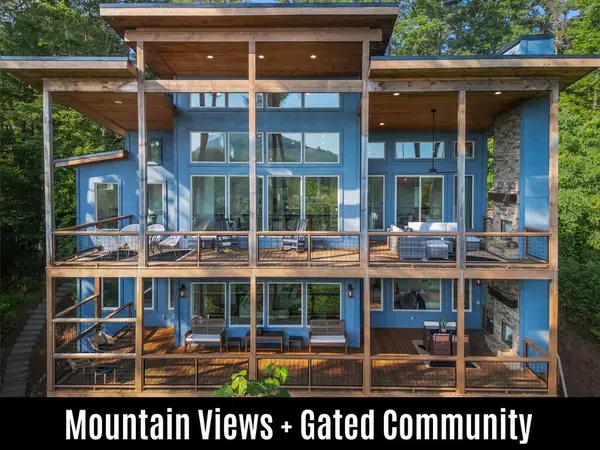 71 Laurel Creek Way, Blue Ridge, GA 30513