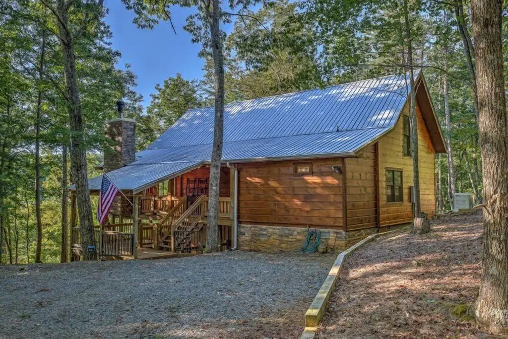 20 Smith Hill Road, Blue Ridge, GA 30513 - #1