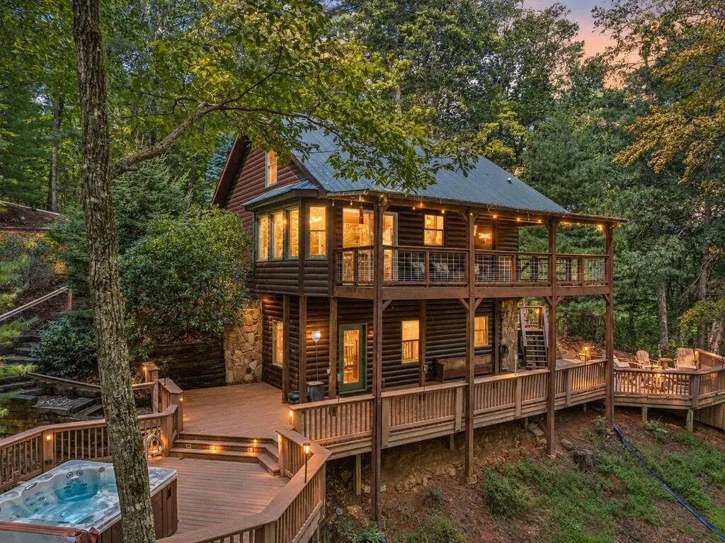 166 Walnut Mountain Court, Ellijay, GA 30536 - #1