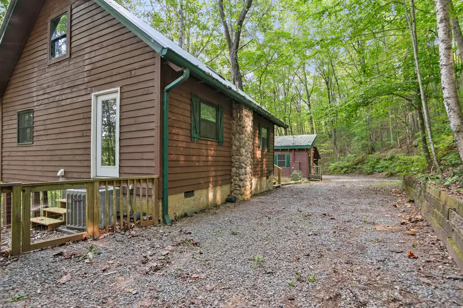 1274 Little Rock Creek Road, Rich Mountain, GA 30522 - #2