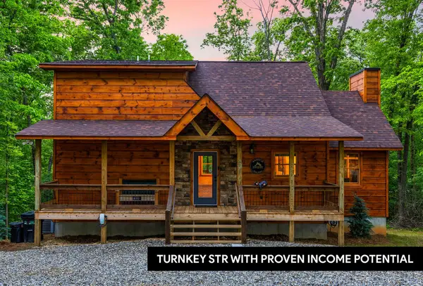 92 Windy Valley Lane, Blue Ridge, GA 30513