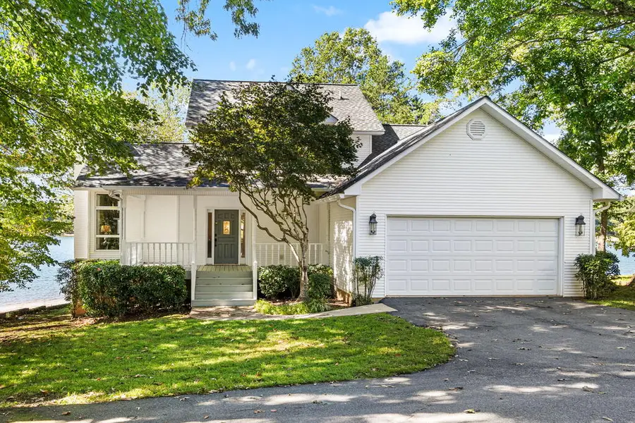 414 Mccracken Point, Hayesville, NC 28904 - #3