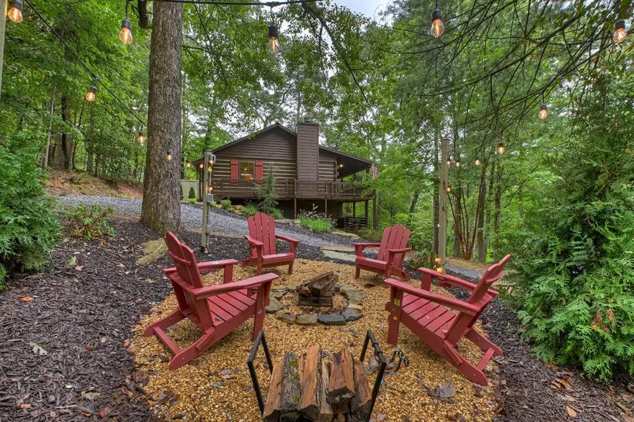 392 Cascades Lane, Blue Ridge, GA 30513 - #2