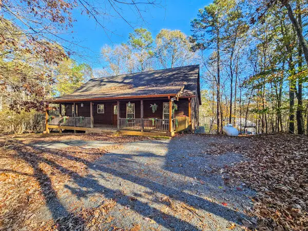 130 Alm Lane, Ellijay, GA 30540