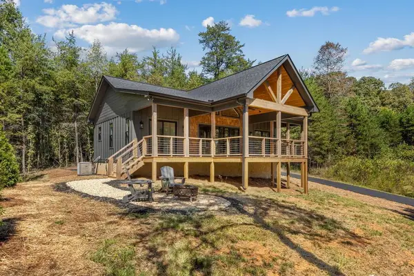 93 Arbor Creek Pointe, Mineral Bluff, GA 30559