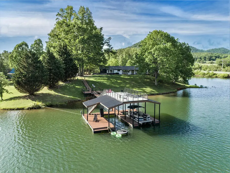 834 Lower Bell Creek Road, Hiawassee, GA 30546 - #2