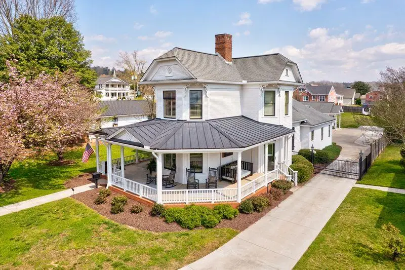 85 River Street, Ellijay, GA 30540 - #1