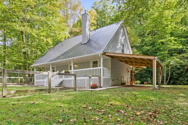 39 Crossover Lane, Hayesville, NC 28904