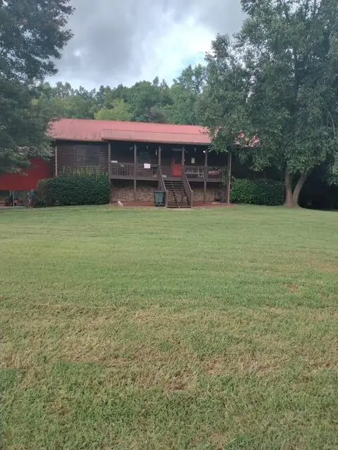32 W Mountain Meadows Drive W, Hayesville, NC 28904