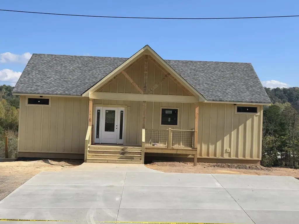 369 Mckinney Street, Blue Ridge, GA 30513 - #1