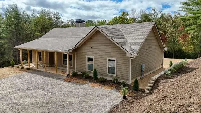 579 Ray Drive, Young Harris, GA 30582 - #2