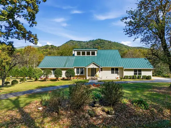 2563 Old Hwy 64, Hayesville, NC 28904