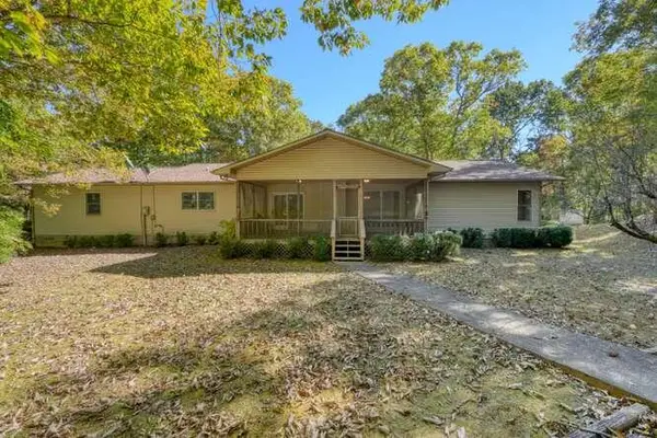 1098 Hollybrook Drive, Murphy, NC 28906
