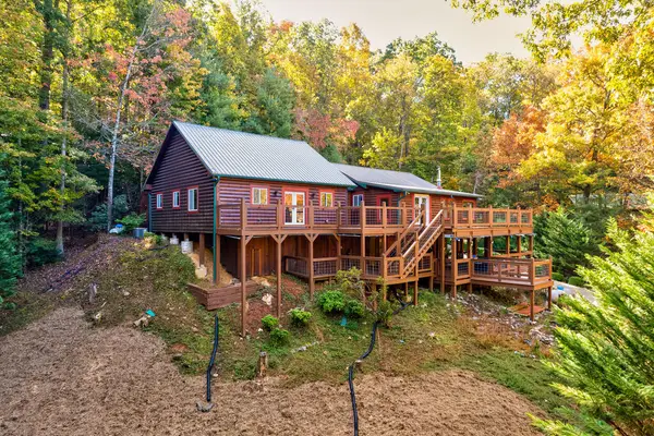19 The Forest Road, Blue Ridge, GA 30513