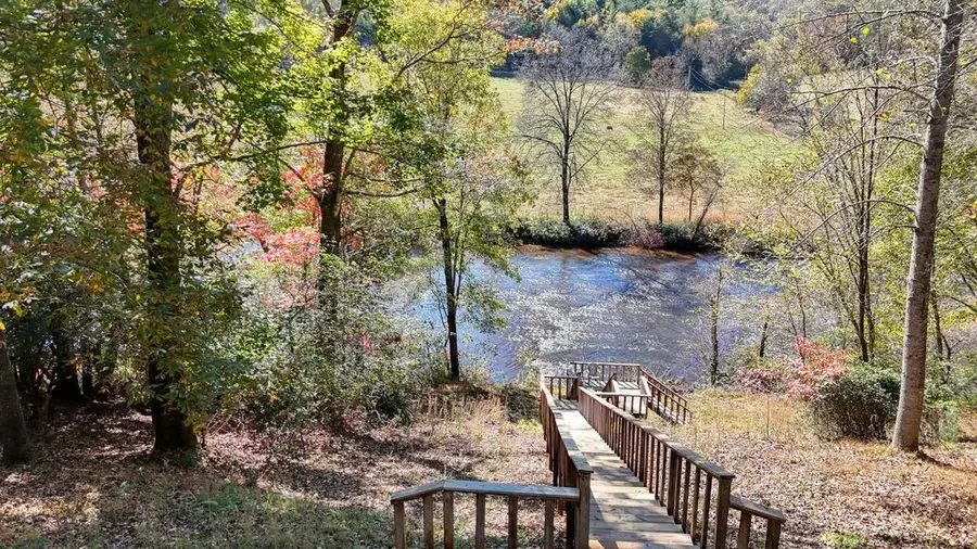 553 River Oaks Drive, Hayesville, NC 28904 - #2