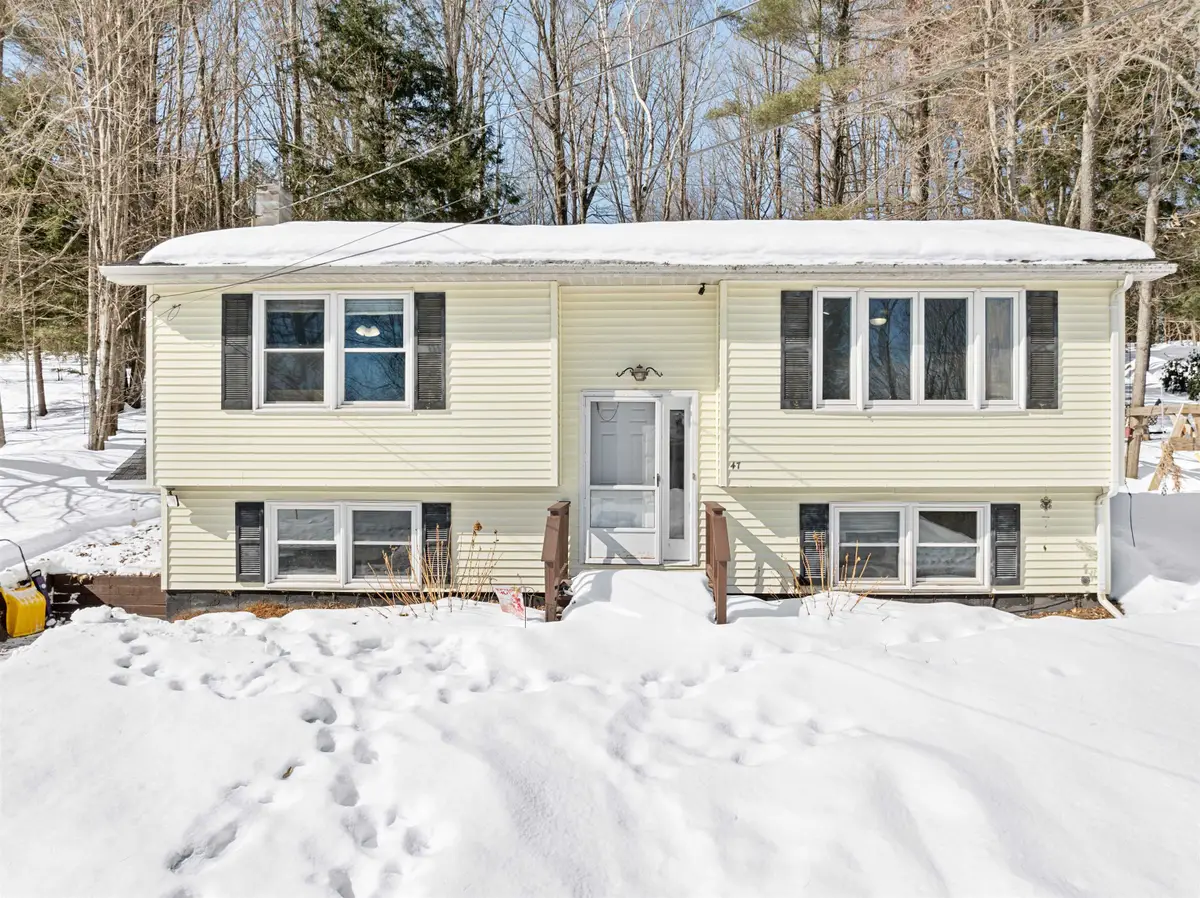 47 Palmisano Plaza, Barre, VT 05641 - Image #1