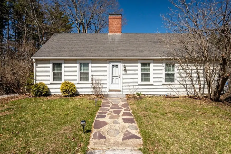 5 McDaniel Road, Nottingham, NH 03290 - Image #2