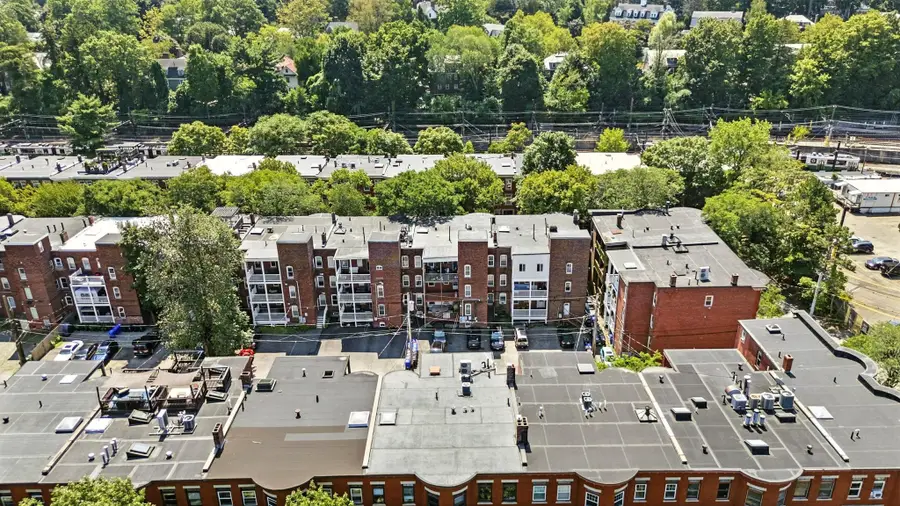 17 Strathmore Road #2, Brookline, MA 02445 - #3