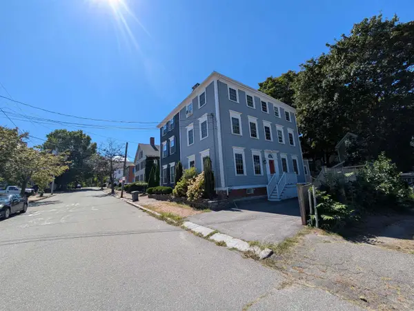 2 Court Street #4, Newburyport, MA 01950