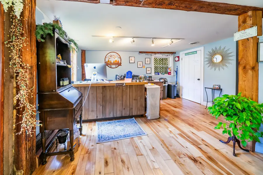 5677 Main Street, Waitsfield, VT 05673 - Image #2