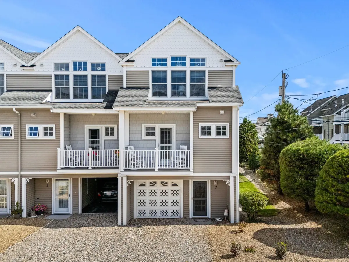 595 North End Boulevard #2, Salisbury, MA 01952 - Image #1