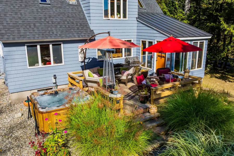 1886 Winhall Hollow Road, Londonderry Town, VT 05155 - Image #2