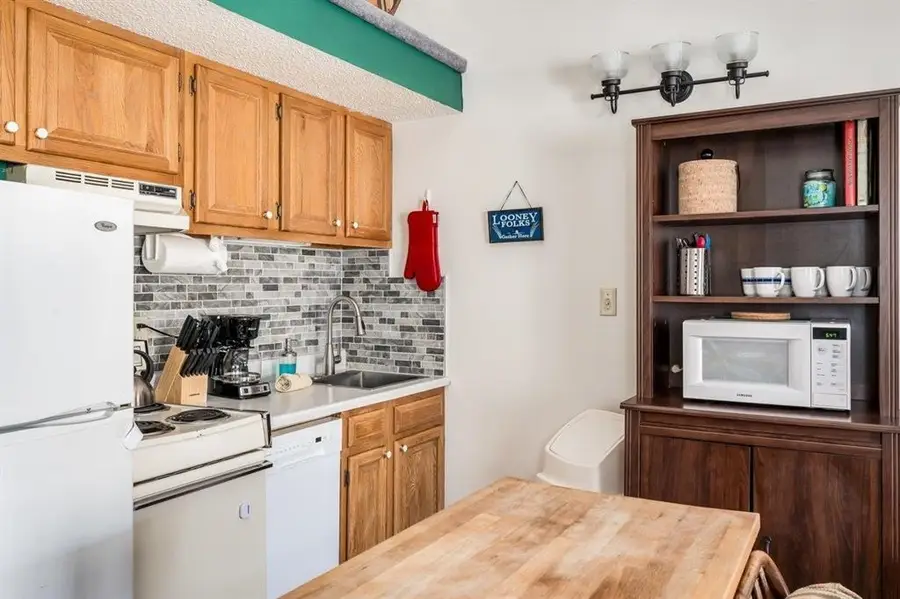 36 Lodge Road #D213, Lincoln, NH 03251 - Image #3