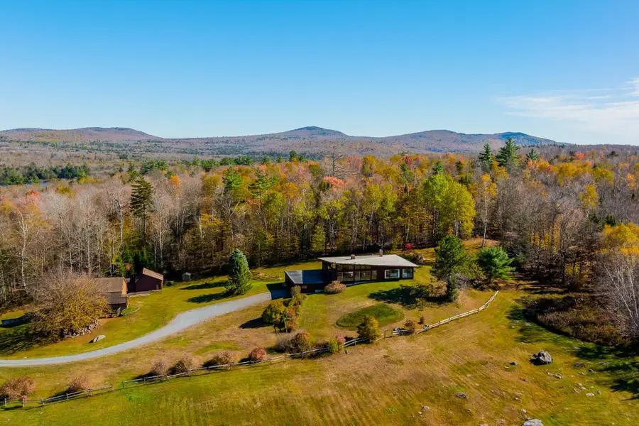 622 Dorchester Road, Lyme, NH 03768 - Image #2
