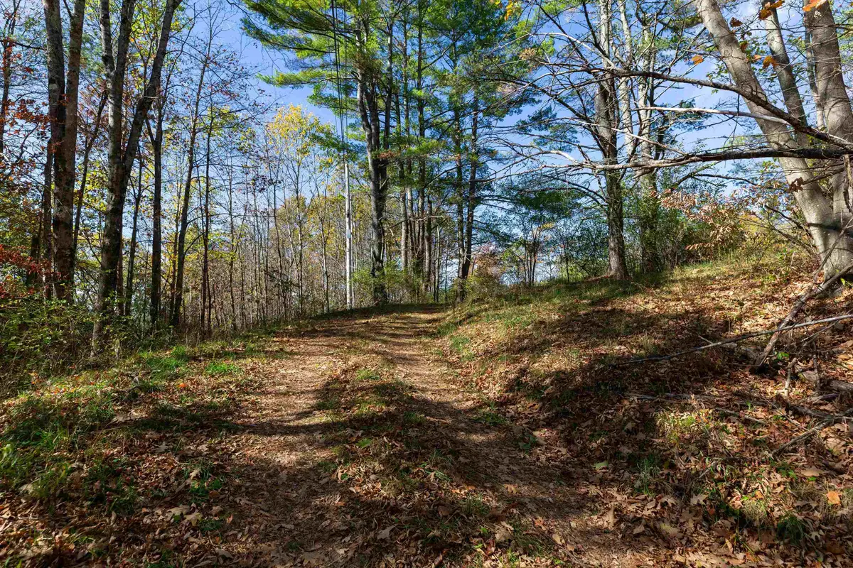 385 Hauger Road, Thetford, VT 05075 - Image #1