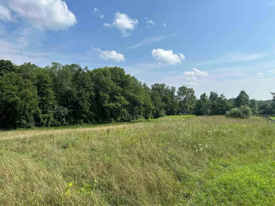 220 Gloria Avenue, Rutland Town, VT 05701 - Image #2