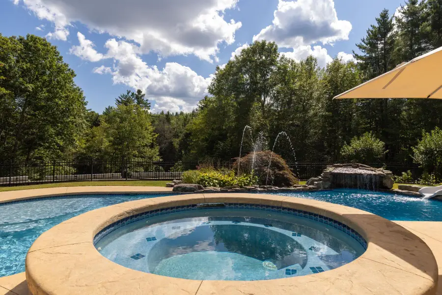 7 FANCY Hill, Madbury, NH 03823 - Image #3