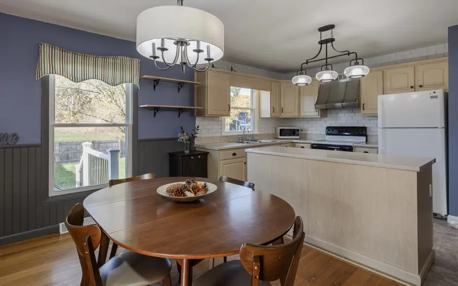 561 Main Street, Walpole, NH 03608 - Image #2