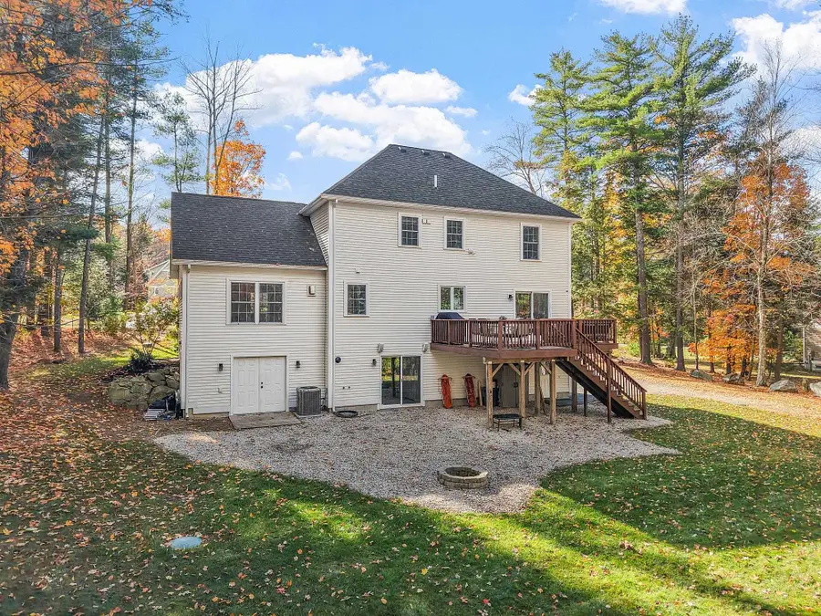 92 Ridgecrest Drive, Greenland, NH 03840 - Image #3