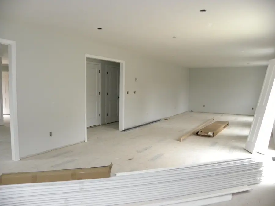 304 Karatzas Avenue #Lot 1, Manchester, NH 03104 - Image #3