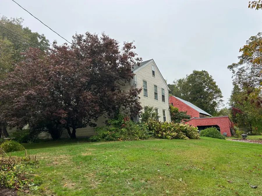 188 Drinkwater Road, Kensington, NH 03833 - Image #3