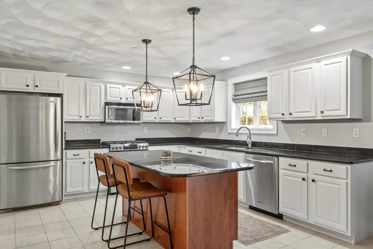 37 Dugout Road #B, Hudson, NH 03051 - Image #1