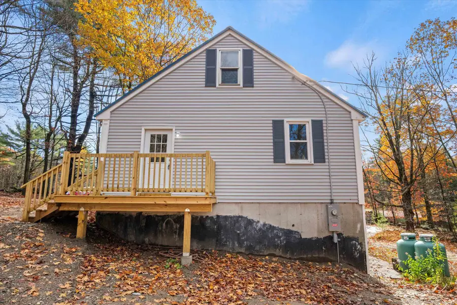 475 Old County Road, Deering, NH 03244 - Image #2