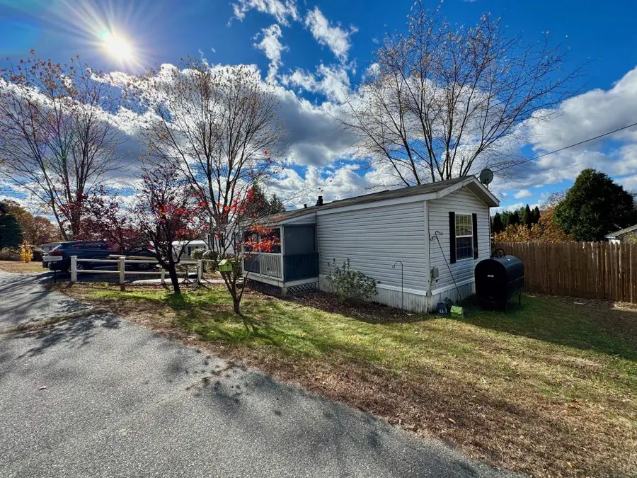 4 Earl Avenue, Winchester, NH 03470 - Image #2