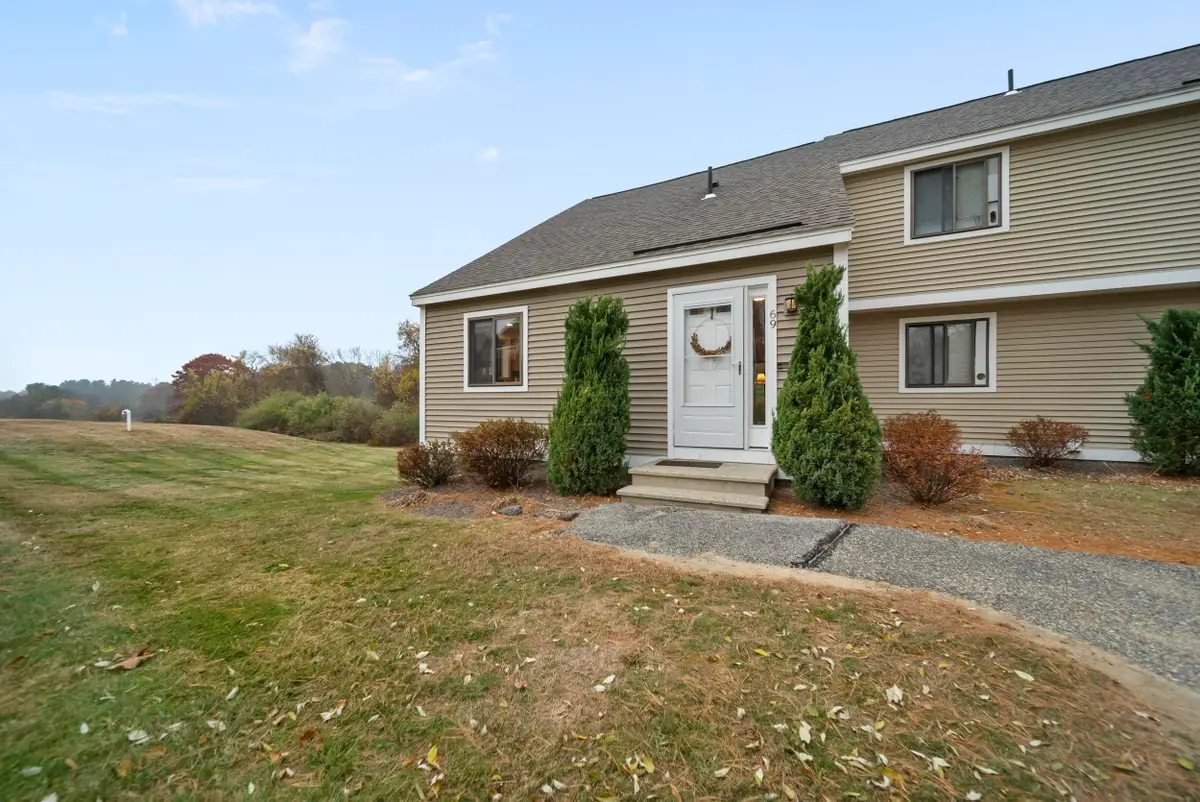 69 Bayberry Lane, Londonderry, NH 03053-3442 - Image #1