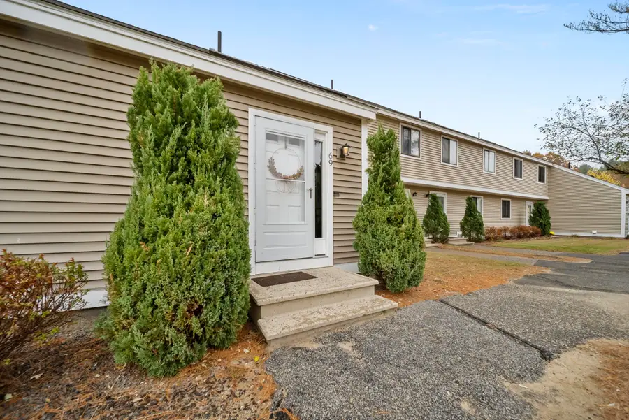 69 Bayberry Lane, Londonderry, NH 03053-3442 - Image #2