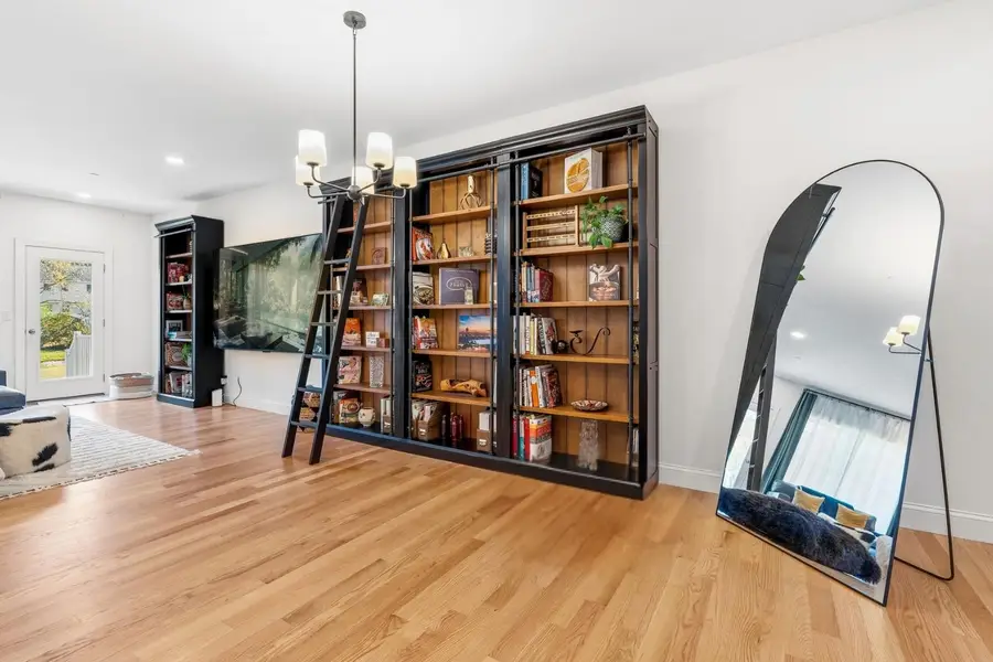 24 Sheffield Way, Londonderry, NH 03053 - Image #3