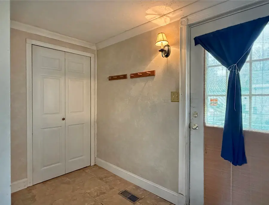 82 Ossie Road, Middlebury, VT 05753 - Image #2