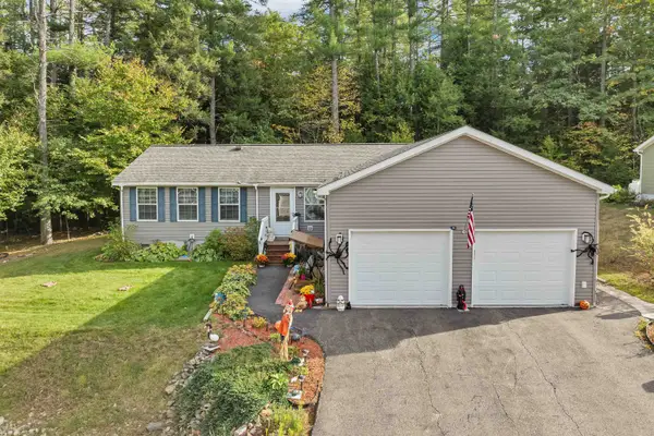 6 Mansfield Woods Way, New Hampton, NH 03256