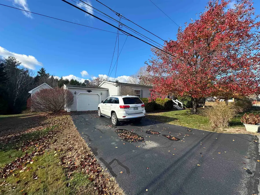 126 Pondview Road, Swanzey, NH 03466 - Image #3