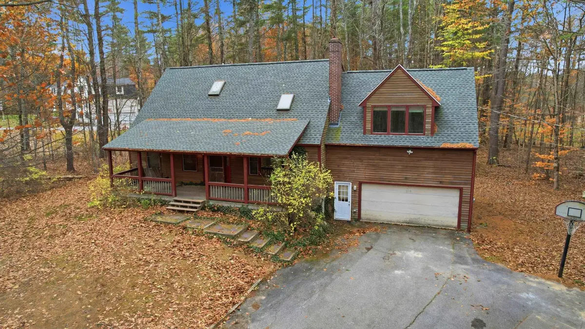 7 Bartlett Road, Brentwood, NH 03833 - Image #1