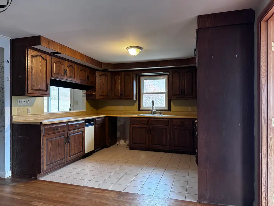 306 Turnpike Road, New Ipswich, NH 03071 - Image #3