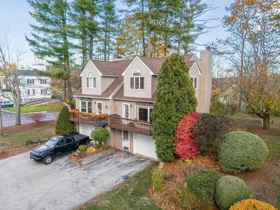 4 Newells Meadow Lane #Unit 2, Derry, NH 03038 - Image #2