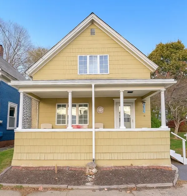 9 Center Street, Walpole, NH 03609